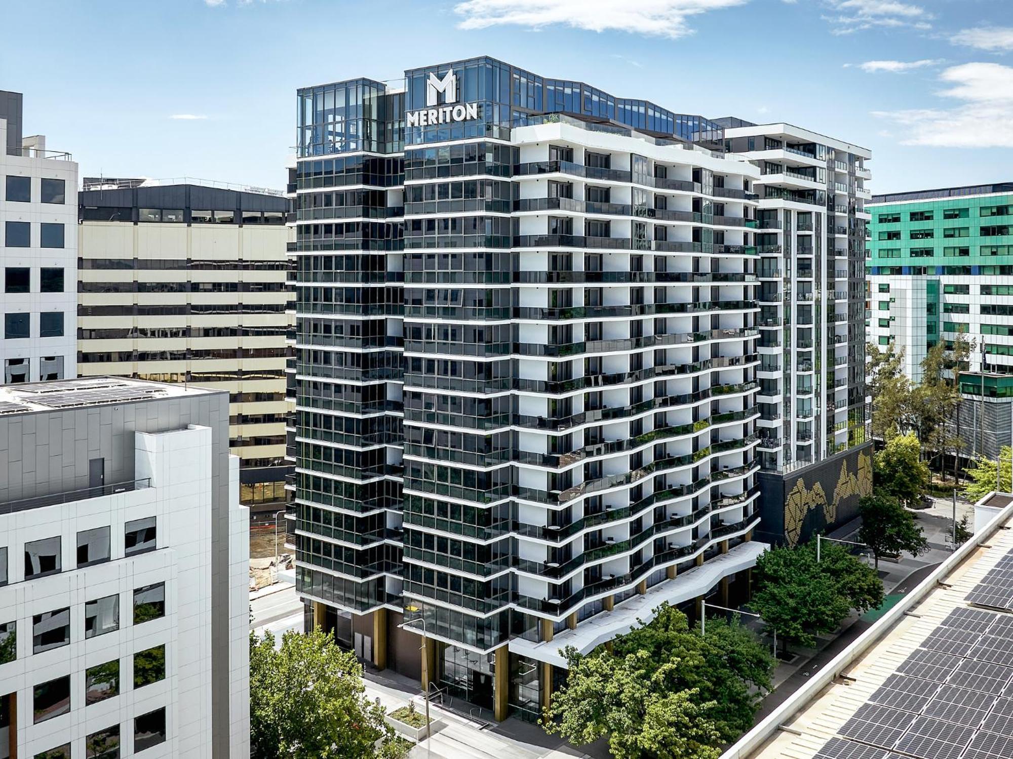 Meriton Suites Canberra Exteriér fotografie