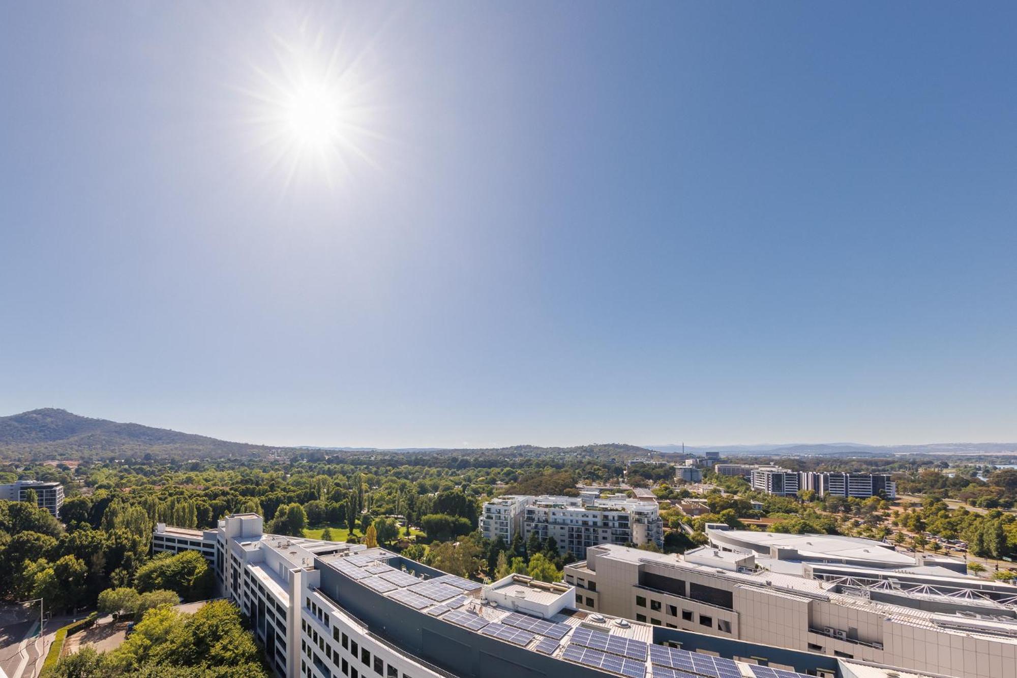 Meriton Suites Canberra Exteriér fotografie